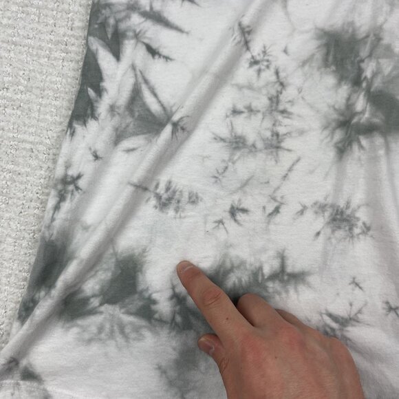 Keith Haring Graphic Gray Tie Dye T-Shirt Full Circle Dancing Graphic Size M - Picture 12 of 16